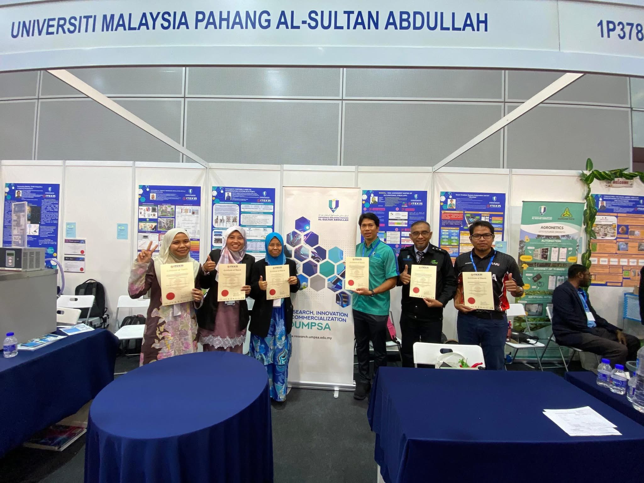 Penyelidik FTKEE UMPSA diiktiraf Raih 1 Anugerah Khas, 2 Pingat Emas dan 1 Pingat Perak dalam ITEX 2025