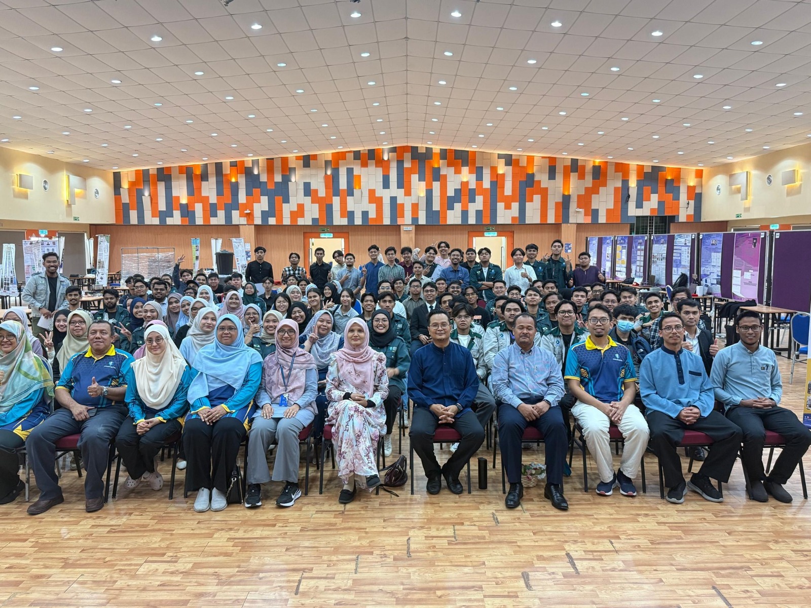 URP2 EKSELEN &amp; IDP Presentation Sem II 2425