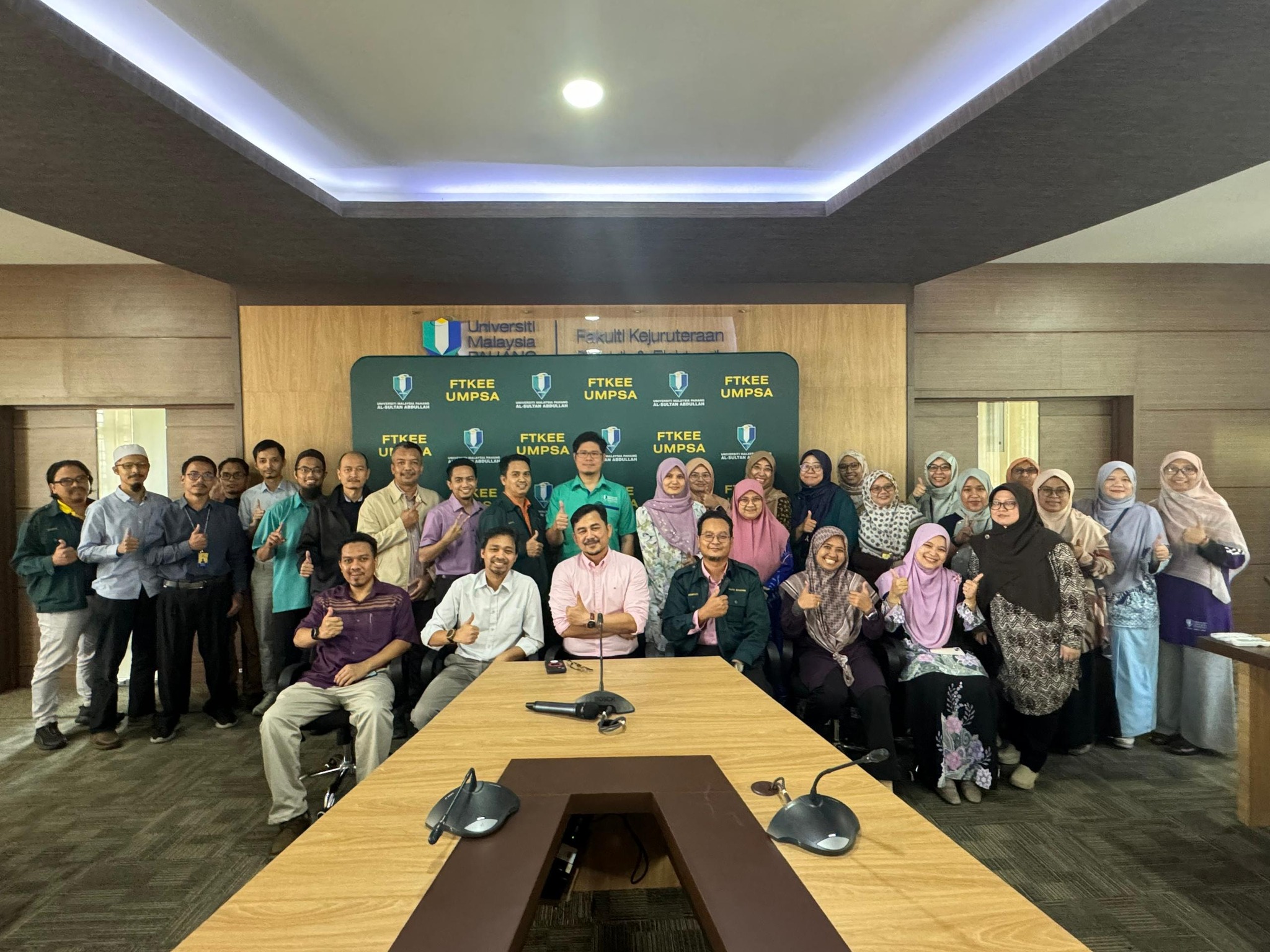 Sesi Libat Urus Bersama CEO Faculty Infineon Technologies: Merintis Kolaborasi Strategik Industri-Akademia