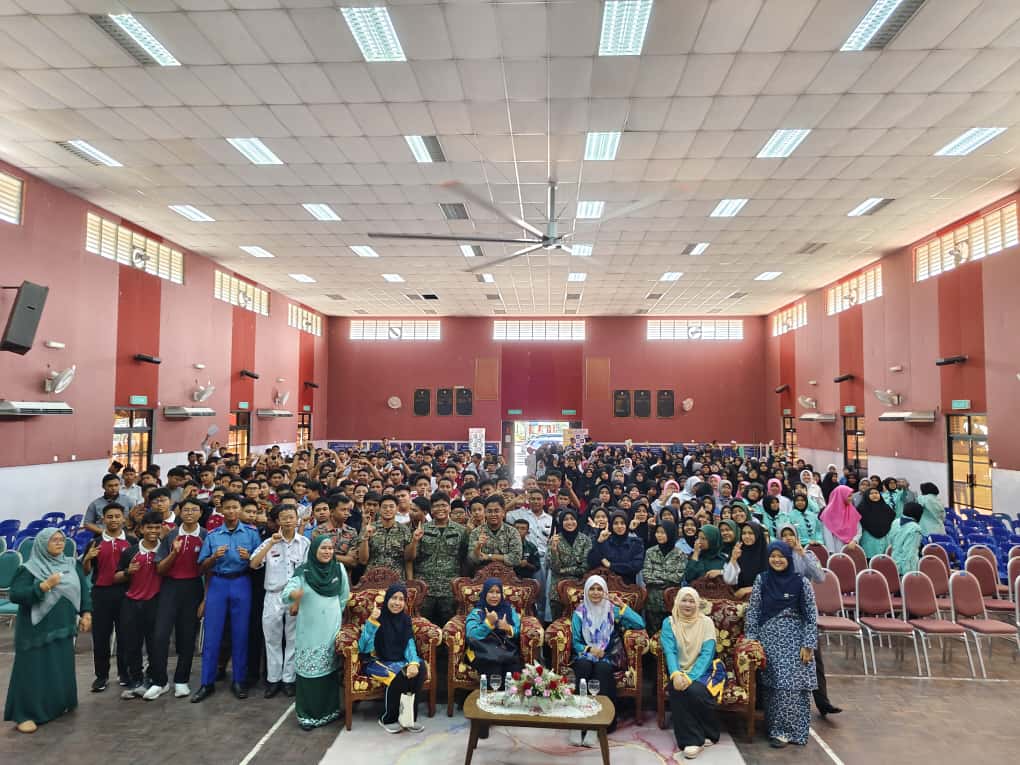 FTKEE Bawa Dunia STEM ke INSTAR: CSR, Inovasi Sosial &amp; Pemindahan Ilmu 2025