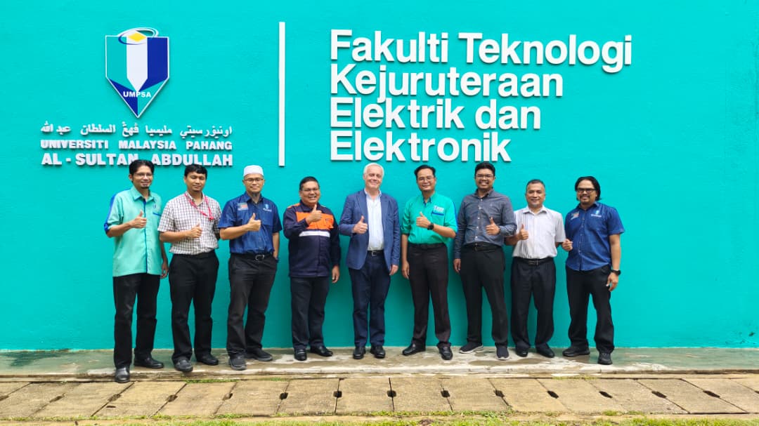 Kunjungan &amp; Perbincangan: VACUUMSCHMELZE (VAC) bersama FTKEE UMPSA
